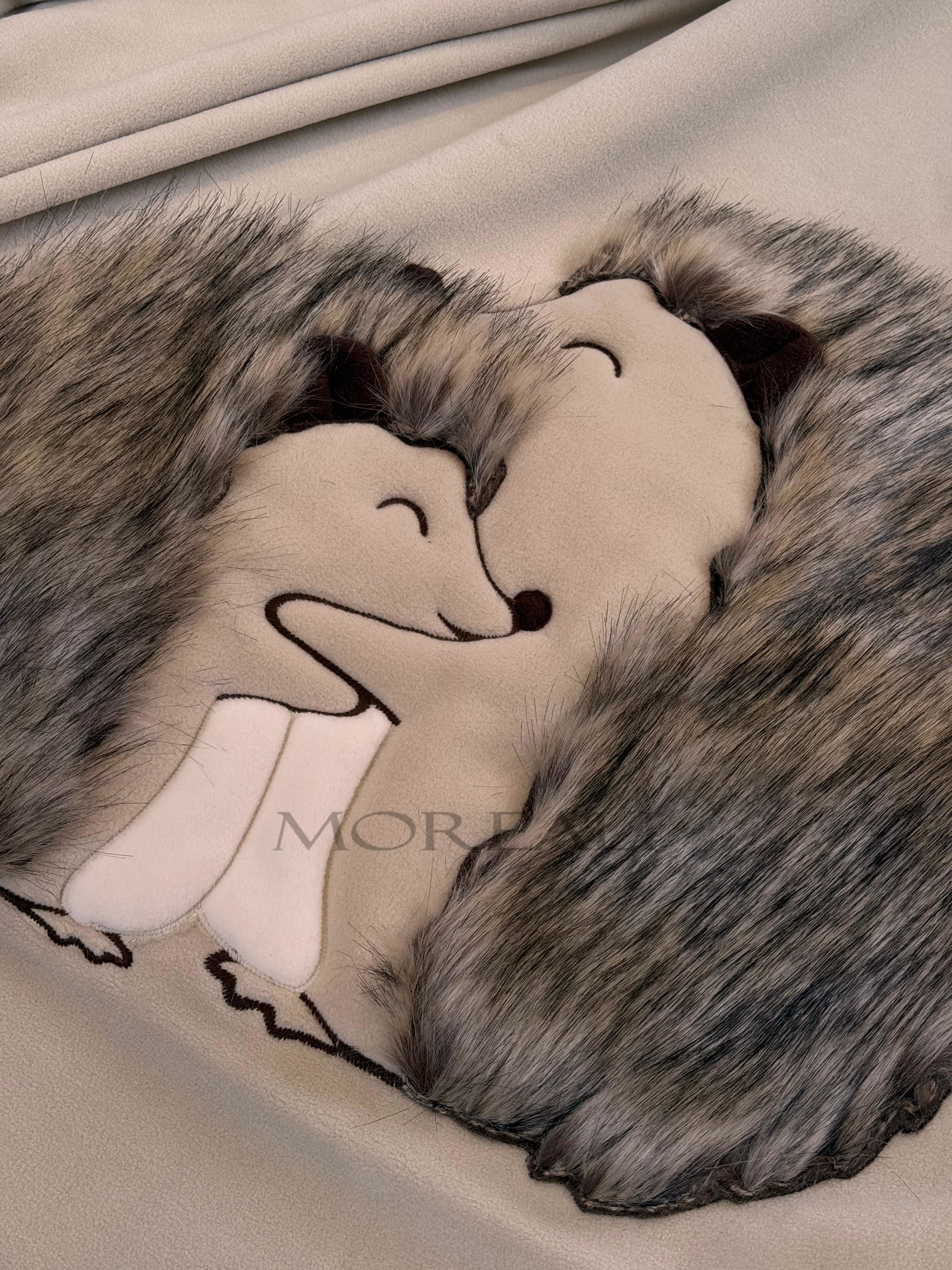 Plaid Pile Battuto Ricamato 'Ricci'