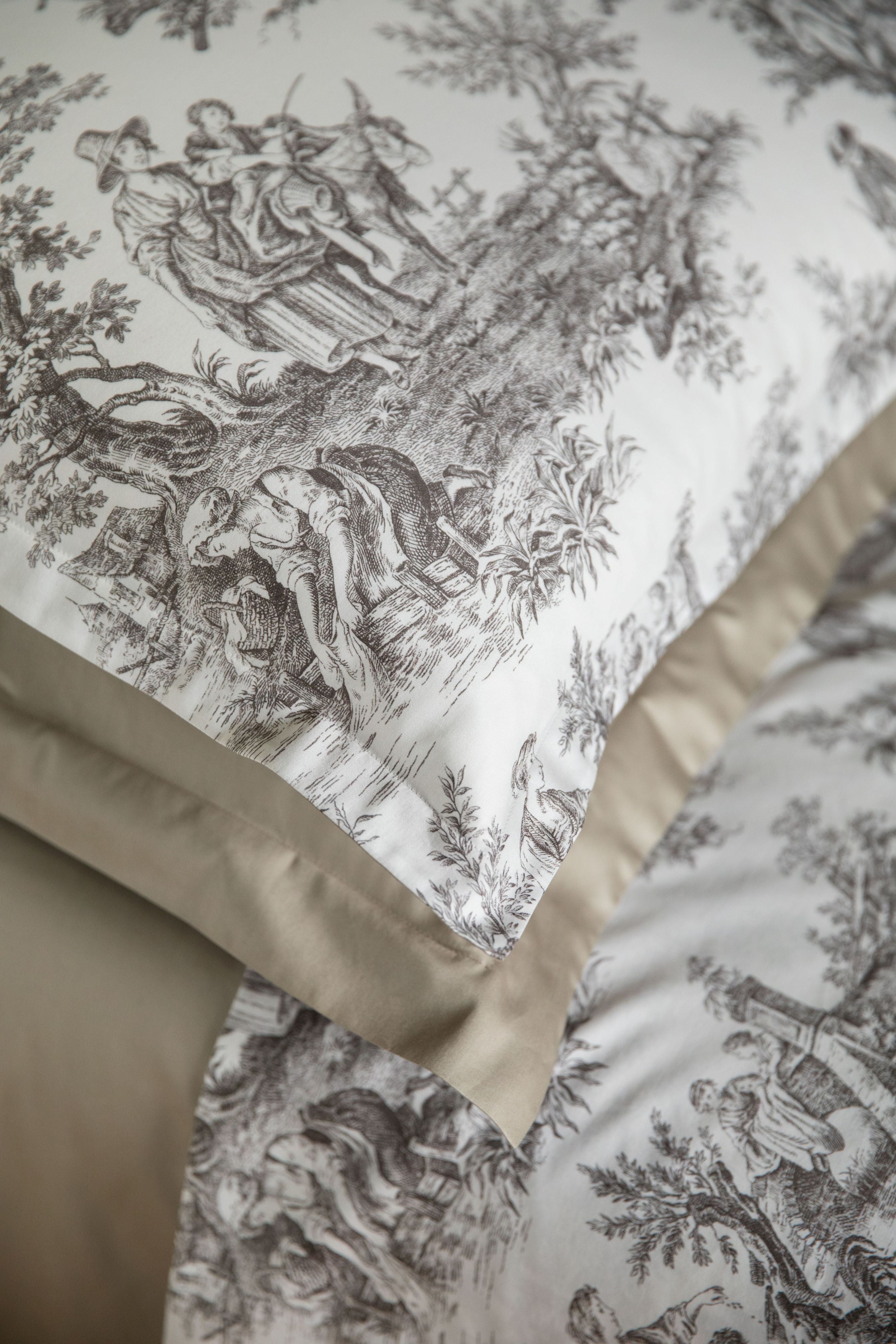 Parure Copripiumino Raso 300TC Stampa Digitale Toile De Jouy Letto Reevèr Matrimoniale Lino