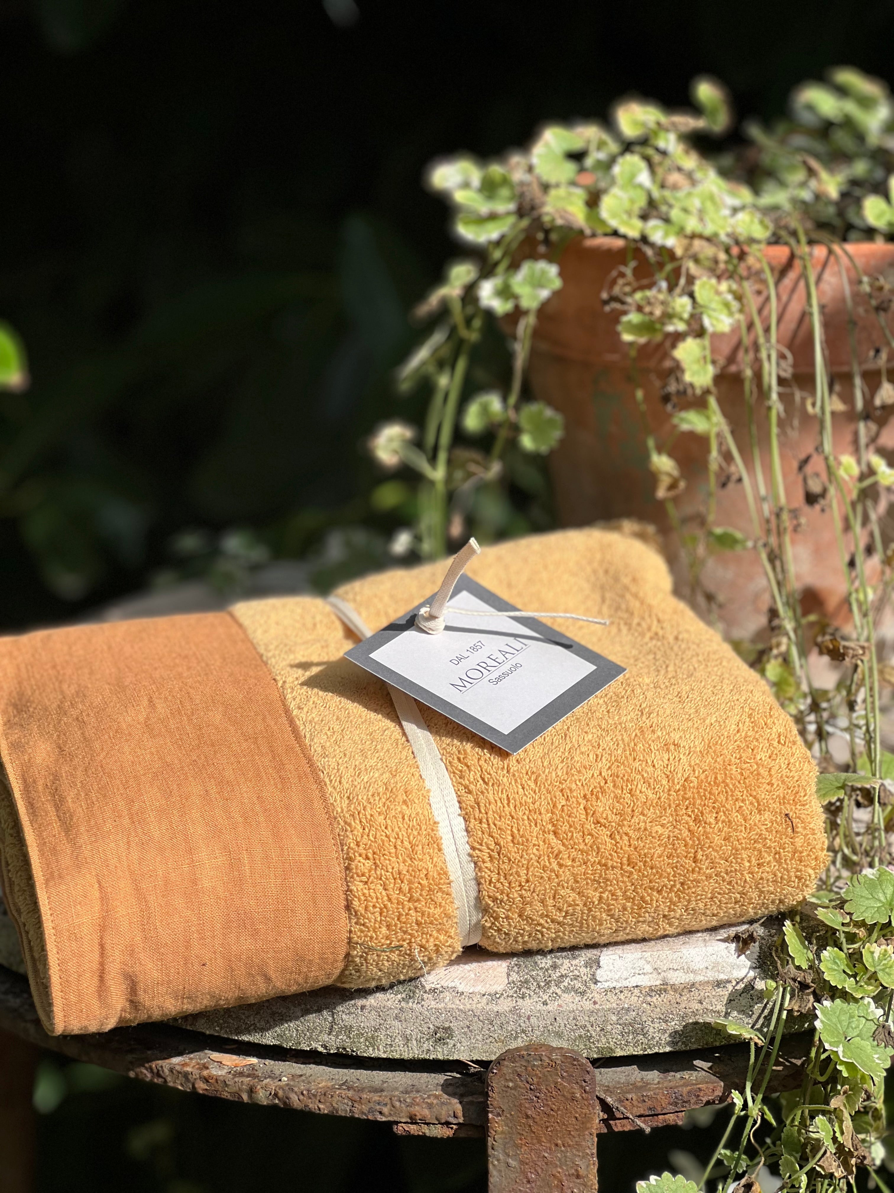 Set Asciugamani Nirano Bordo Lino Bagno Moreali Tessile Casa 60 x 100 / 40 x 60 Ambra