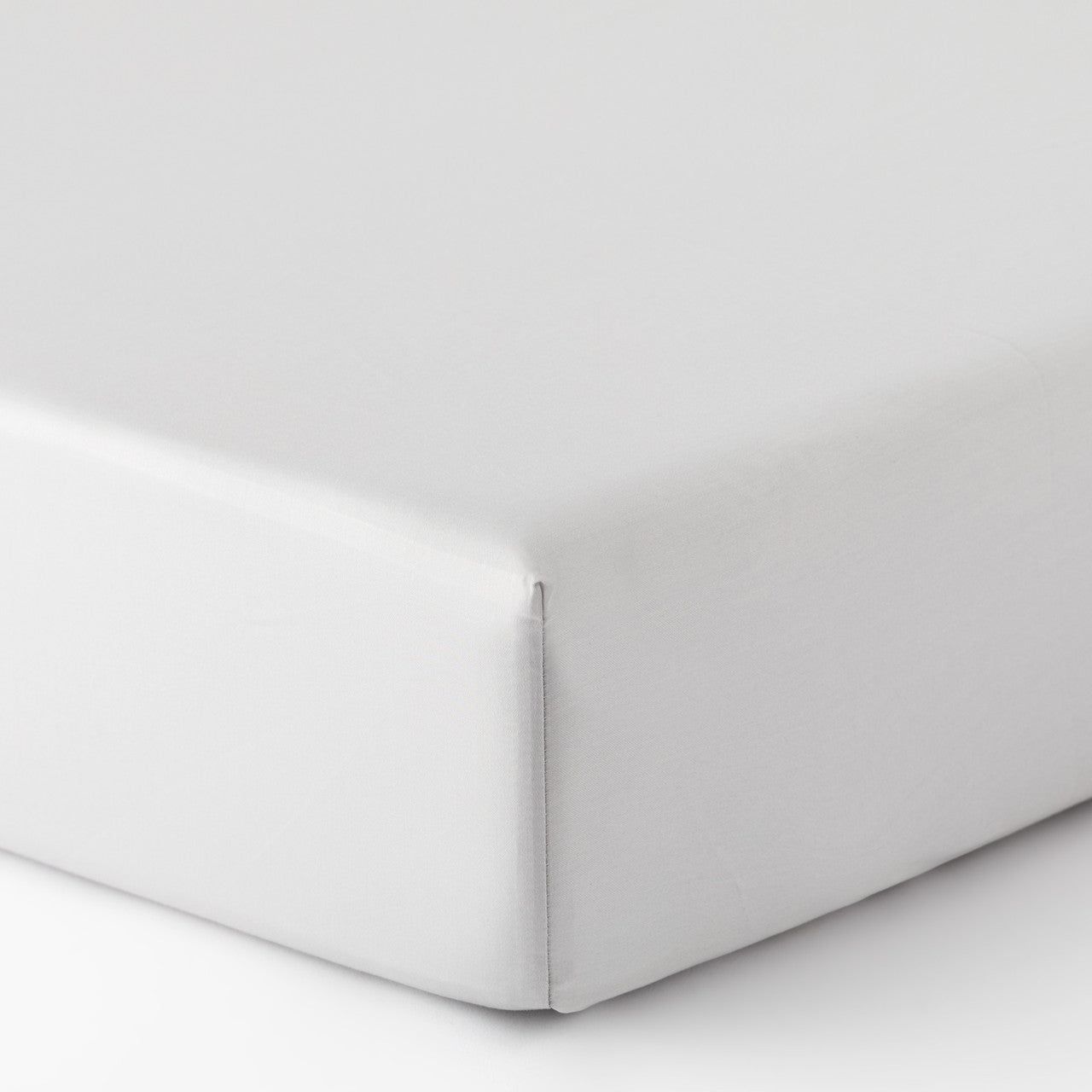 Completo Lenzuola Raso 300TC Bordino Suite Letto Reevèr