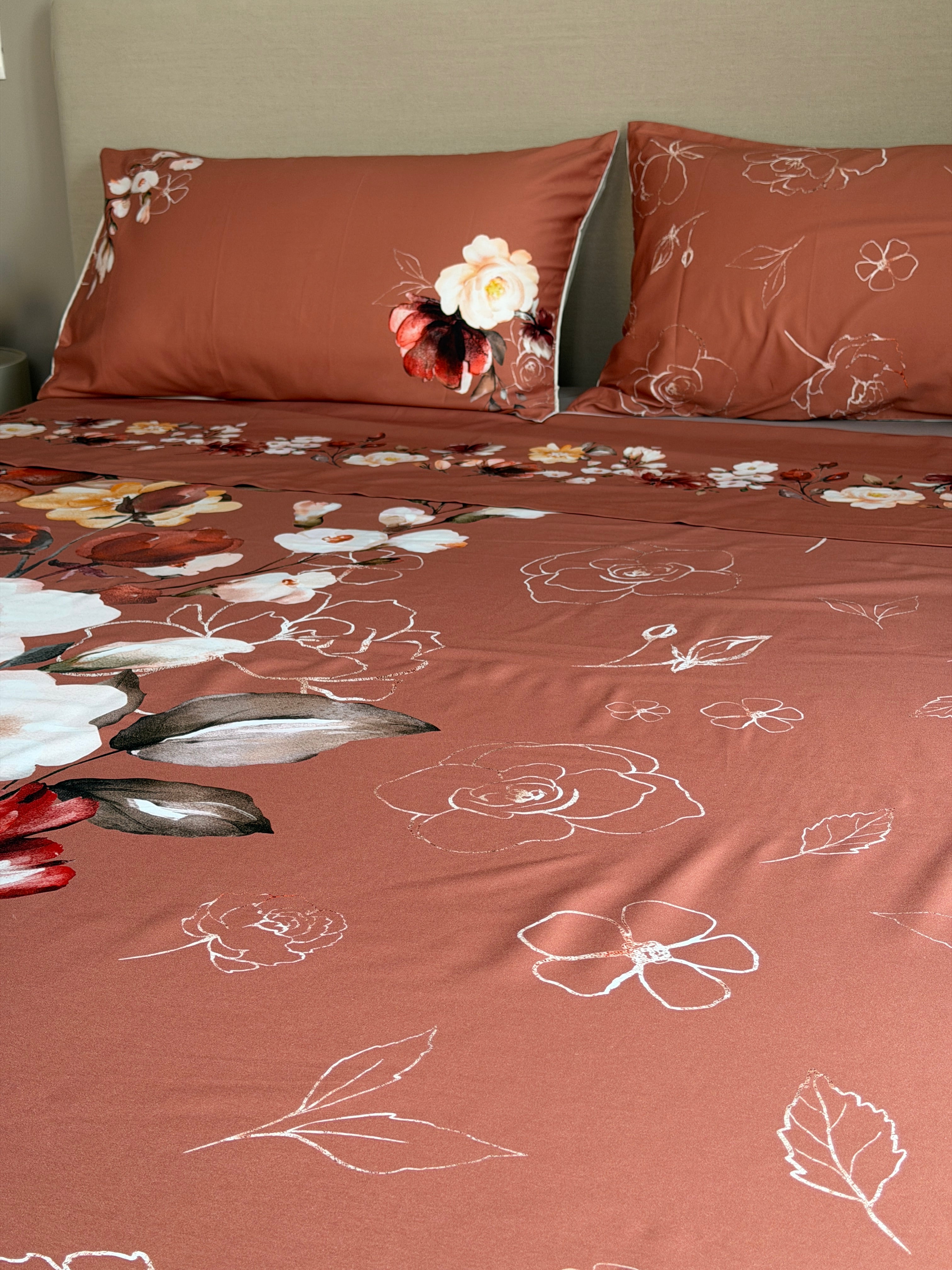 Parure Lenzuola Copriletto Raso 300TC FIORI SUL LETTO - VITTORIA Letto Moreali Tessile Casa