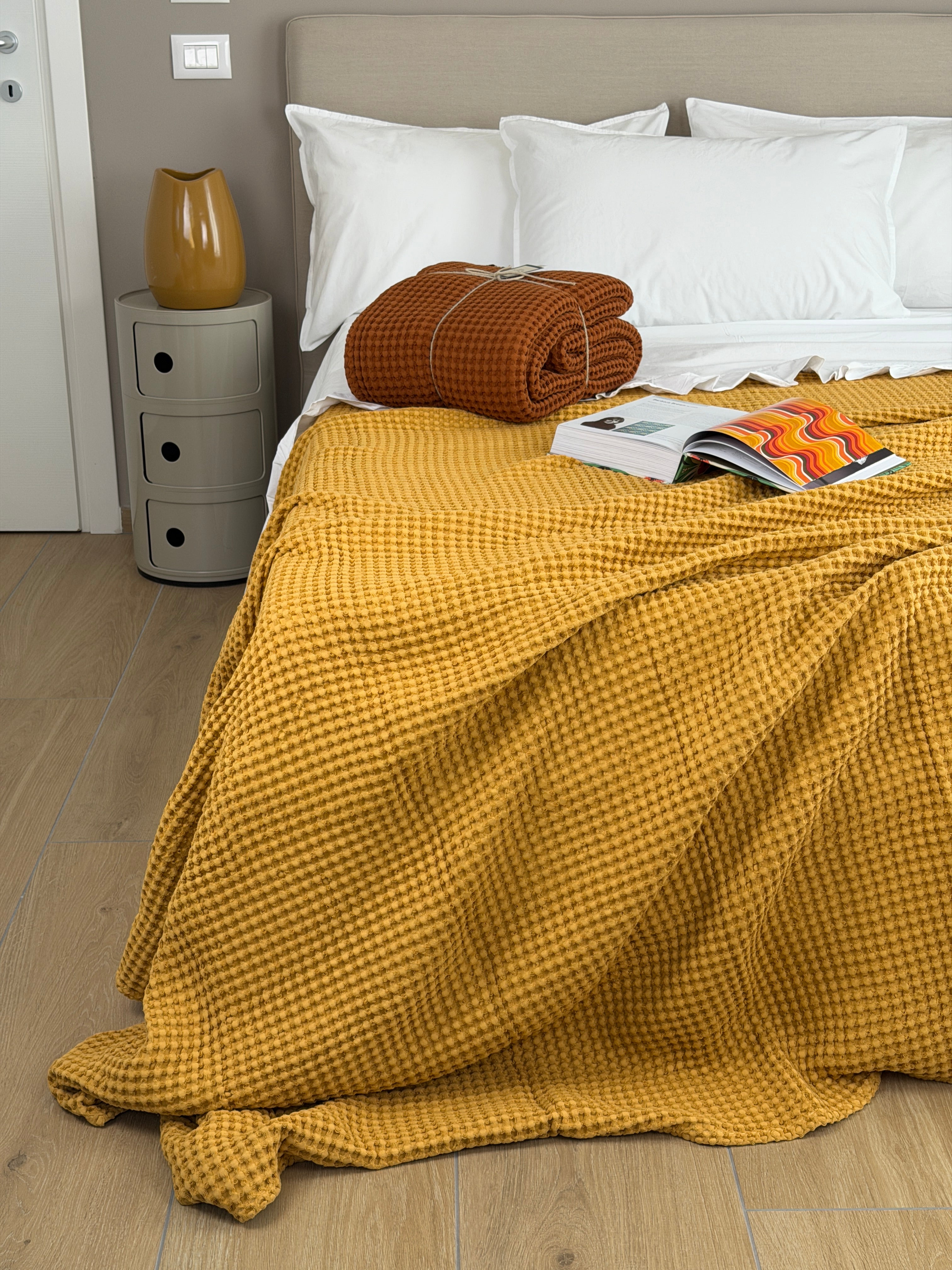 Copriletto Ape Regina Made in Italy Letto Moreali Tessile Casa