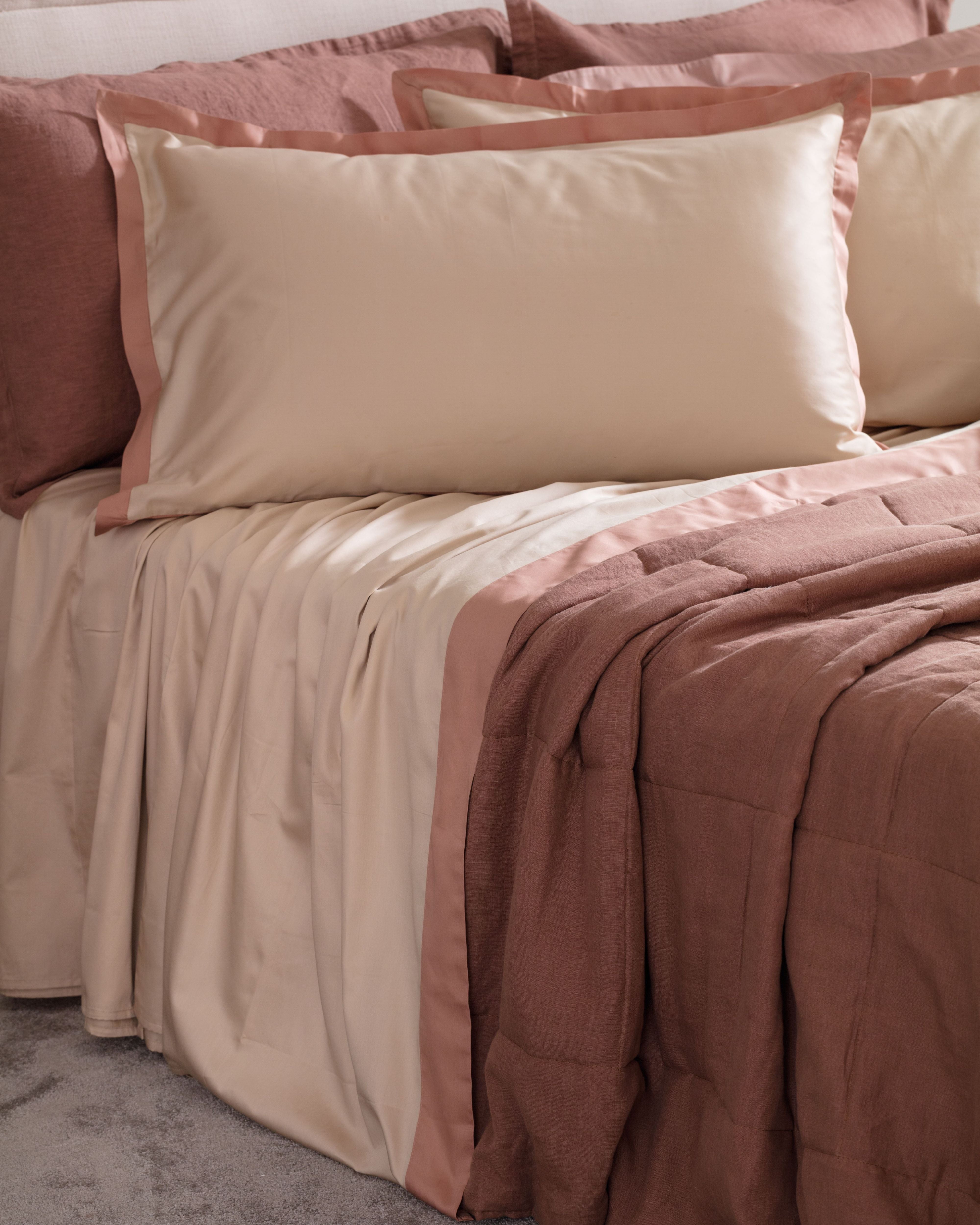 Completo Lenzuola Raso 300TC Bordino Suite Letto Reevèr