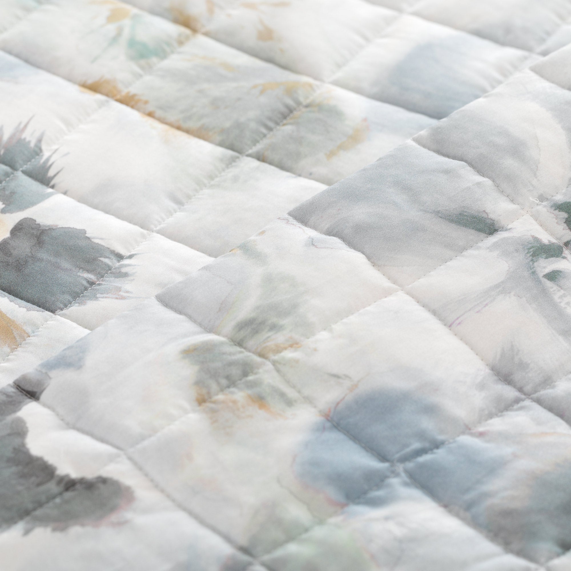 Trapuntino in Raso 300TC Stampa Digitale AMIRA Letto Reevèr