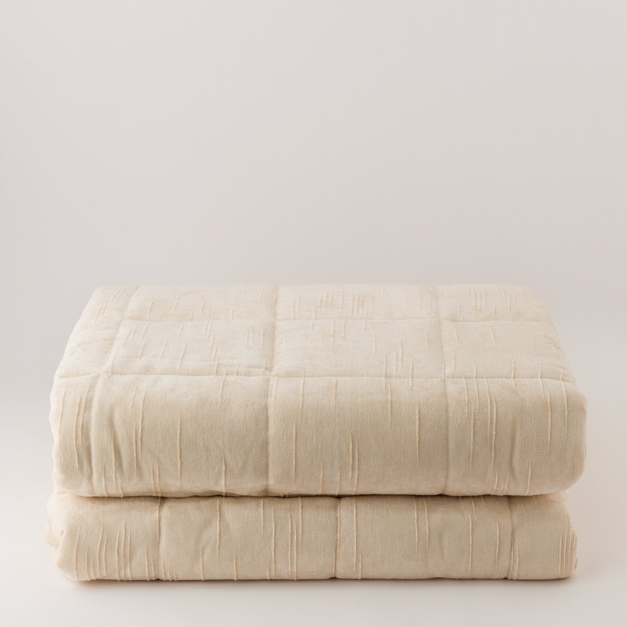 Trapunta Ciniglia Fiammata Lorey Letto Riviera Matrimoniale 260 x 270 Bianco Antico