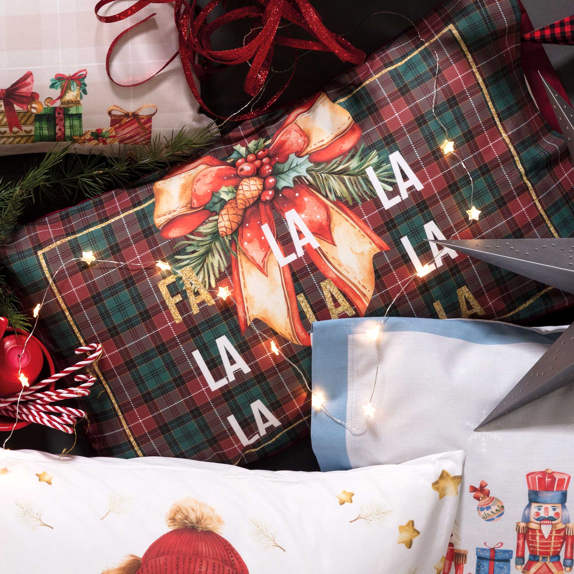 Coppia di Federe Madapolam Natalizie Letto Riviera