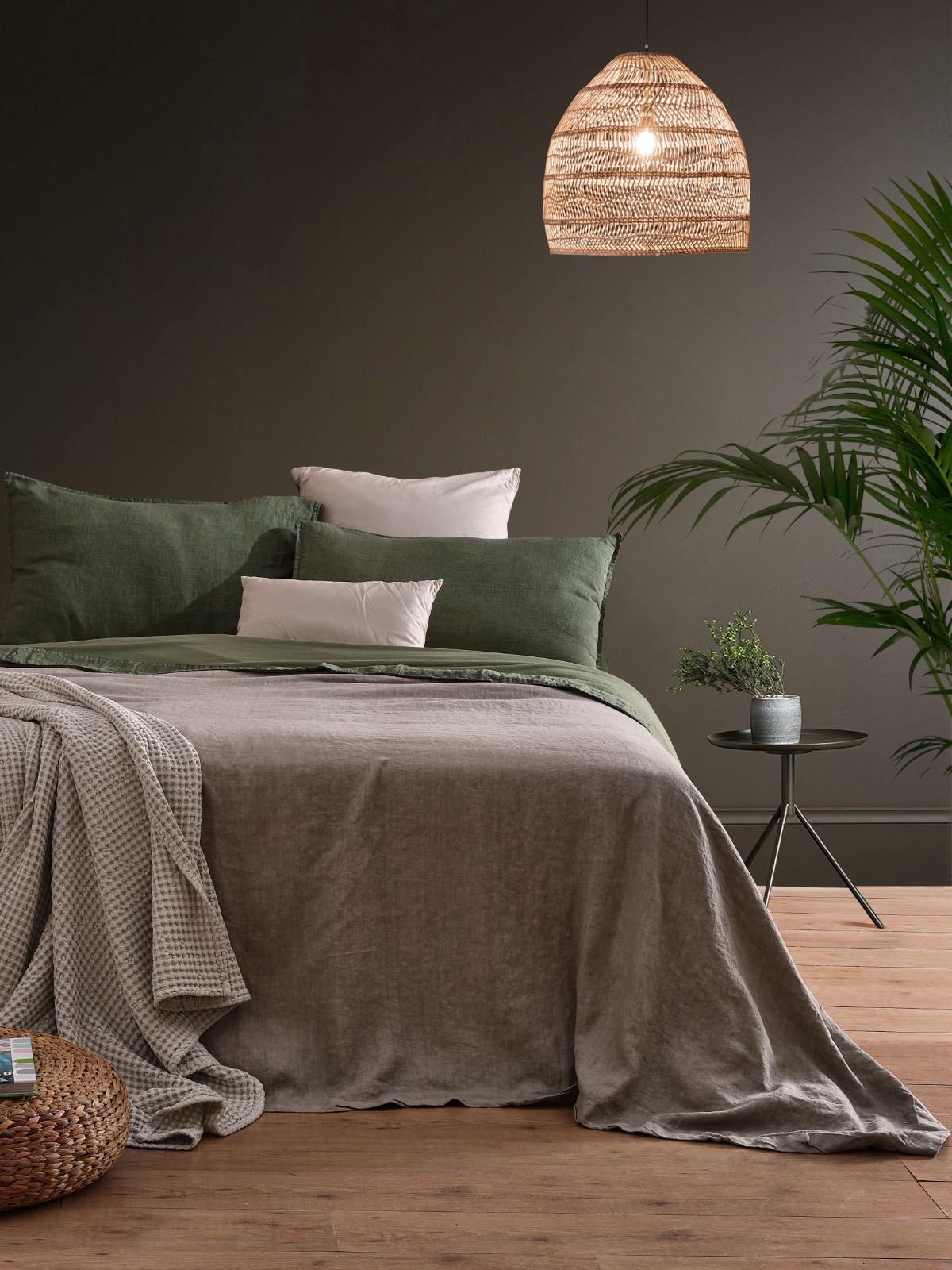 Copriletto No-Stiro ESSENZIALE Letto Moreali Tessile Casa Matrimoniale 270 x 270 Tortora