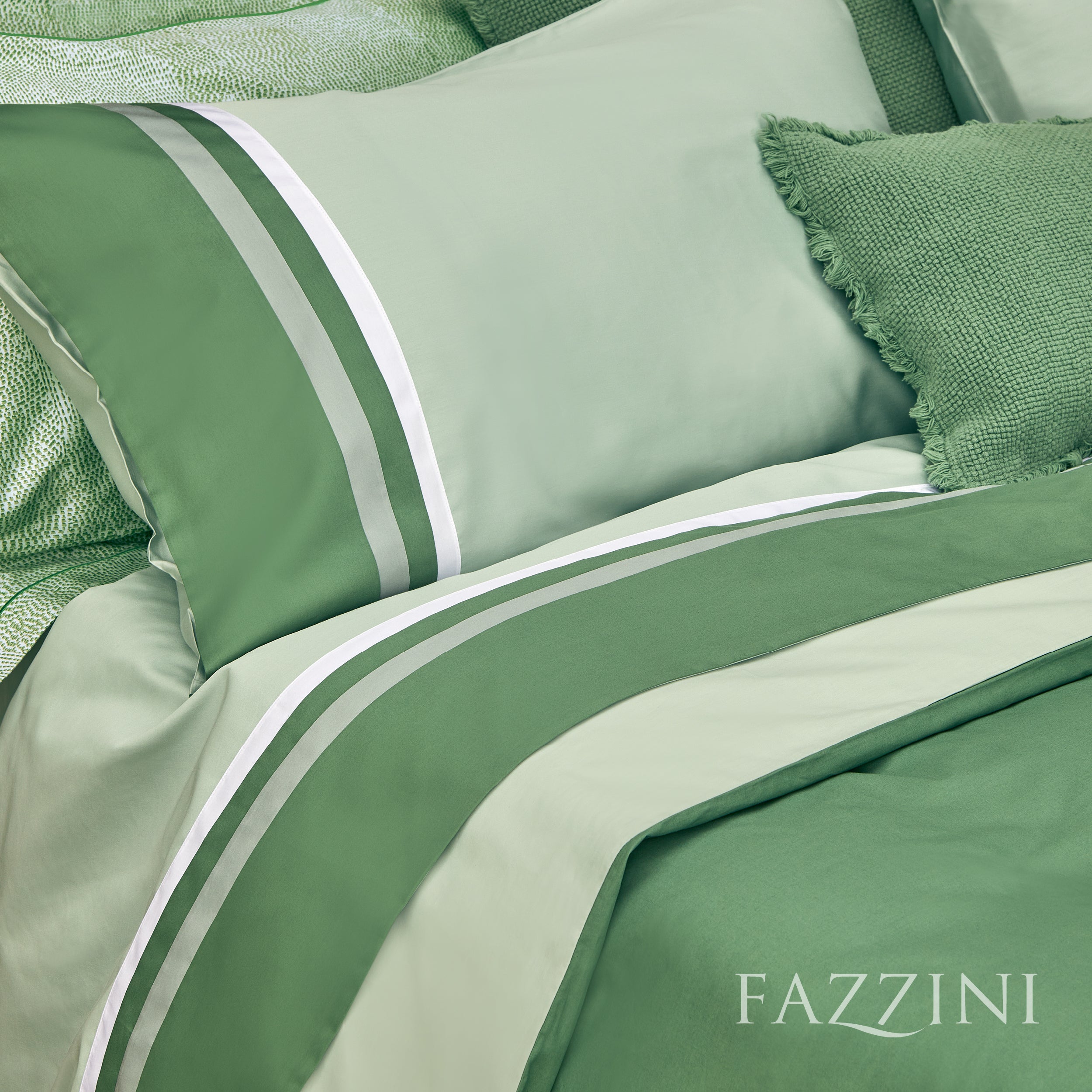 Completo Lenzuola Balza 3 Bordi Raso 300TC KUBRIC 60 Letto Fazzini Matrimoniale Gray Green / Medium Green