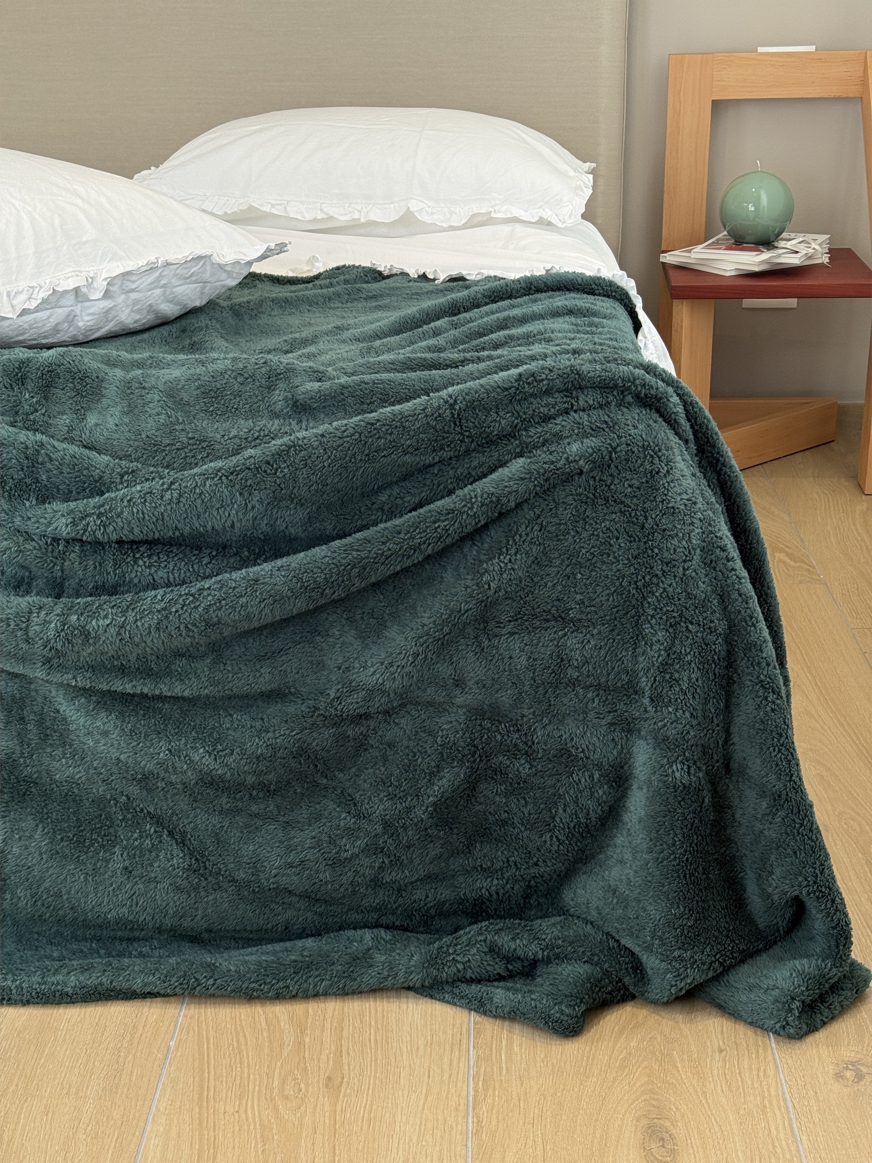 Coperta Extra Soft COCCOLA Soggiorno Moreali Tessile Casa Matrimoniale 250 x 210 Verde Foresta