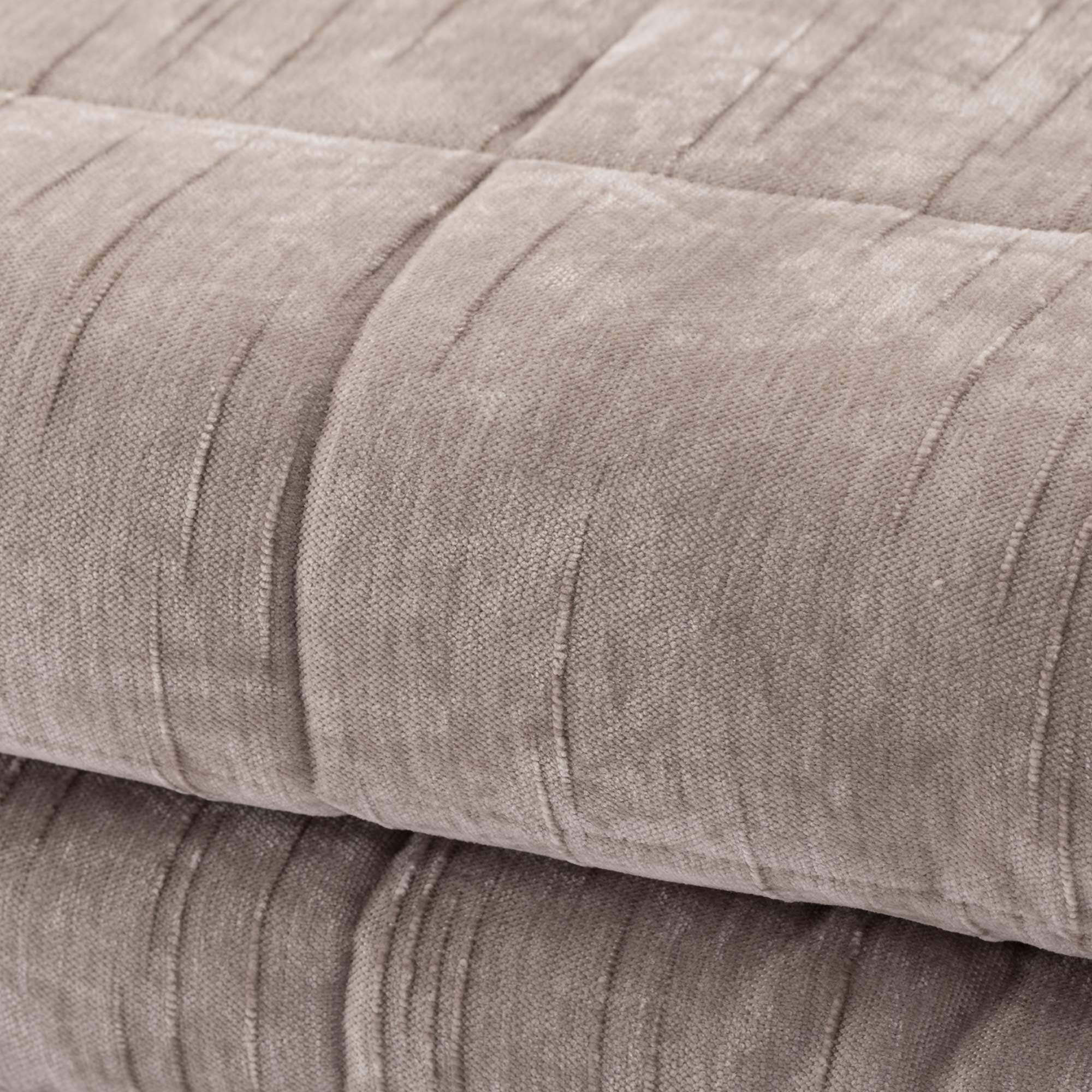 Trapunta Ciniglia Fiammata Lorey Letto Riviera