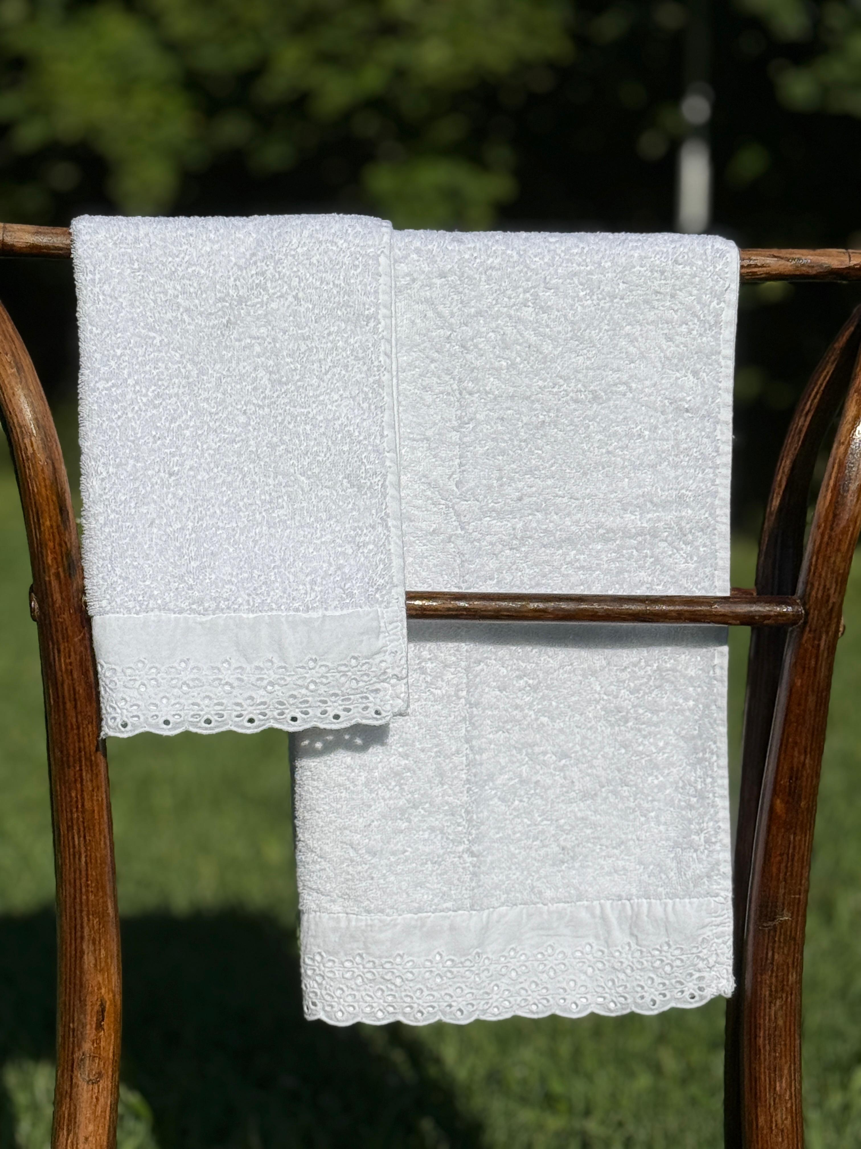 Set Asciugamani Bordo Sangallo Bagno Moreali Tessile Casa 60 x 100 / 40 x 60 Bianco