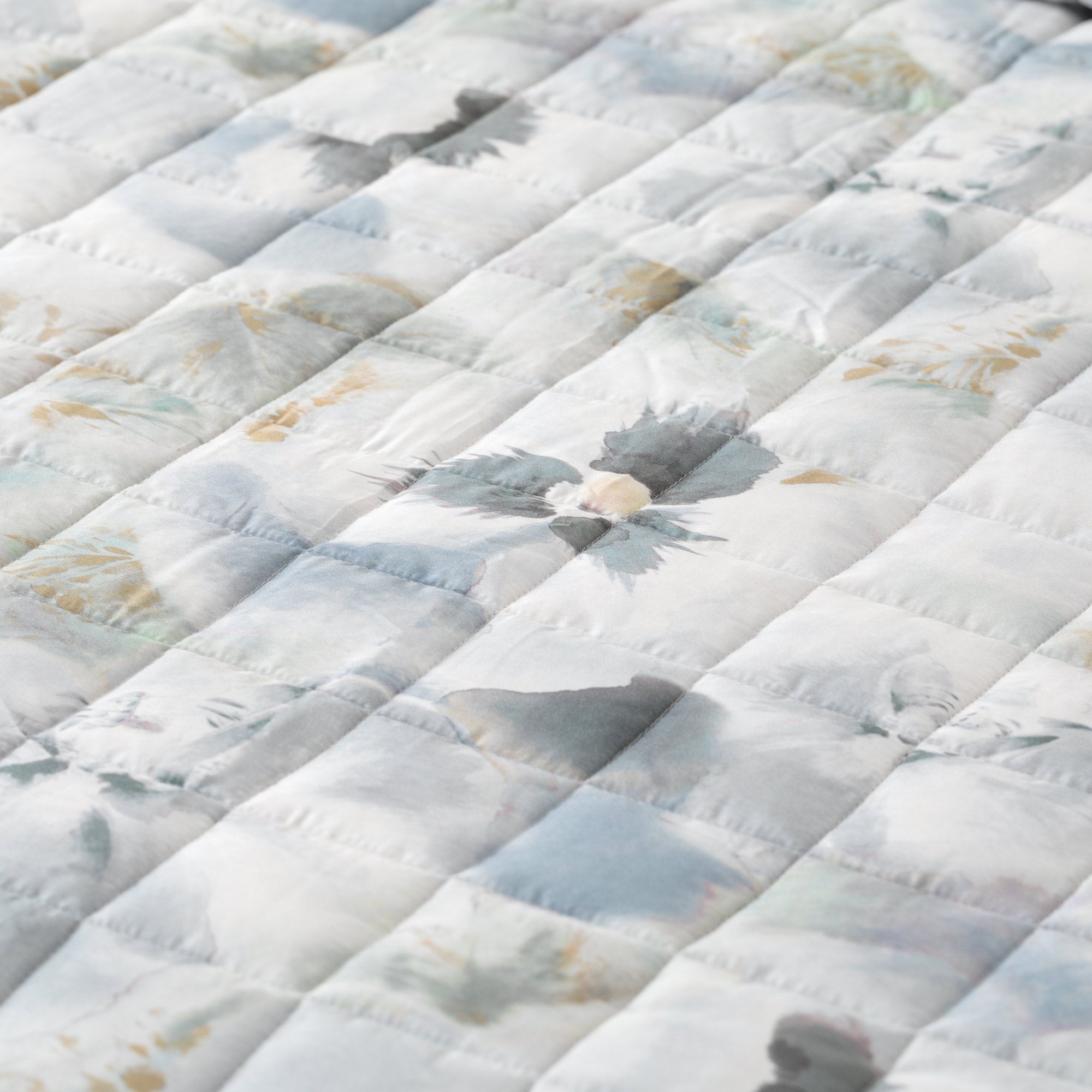 Trapuntino in Raso 300TC Stampa Digitale AMIRA Letto Reevèr