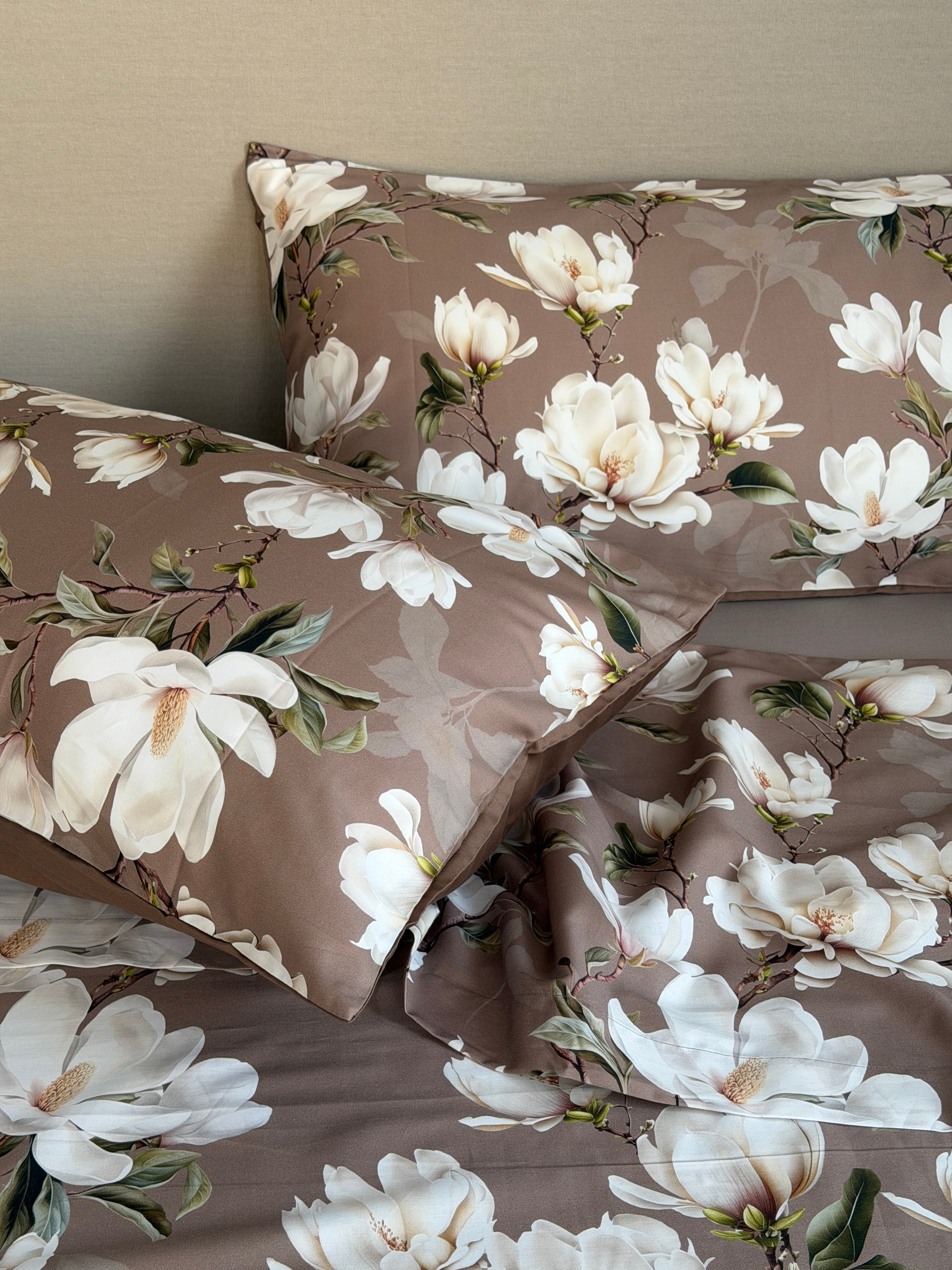 Parure Lenzuola Copriletto Raso 300TC FIORI SUL LETTO - LAVINIA 2.0 Letto Moreali Tessile Casa
