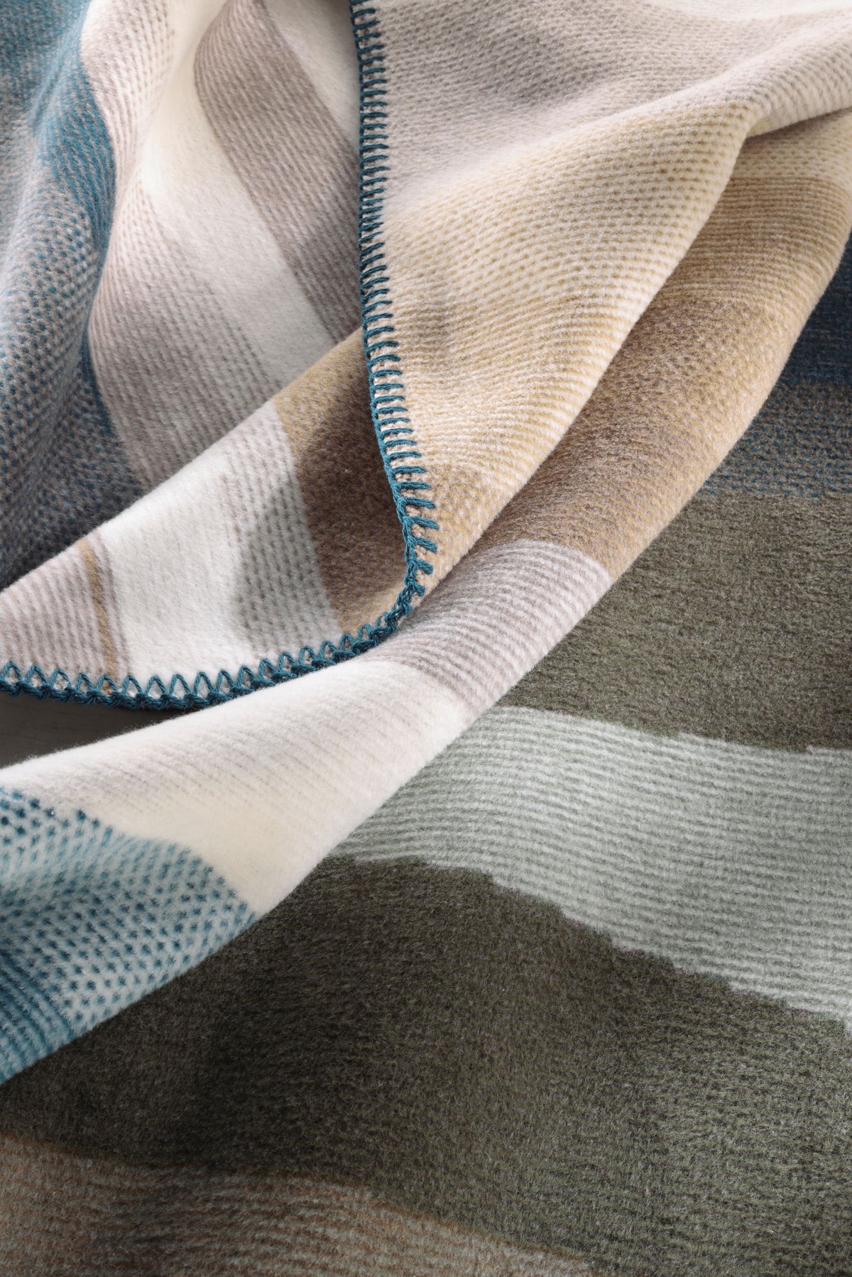 Plaid/Coperta in Caldo Cotone ICELAND HORIZON Soggiorno Borbo