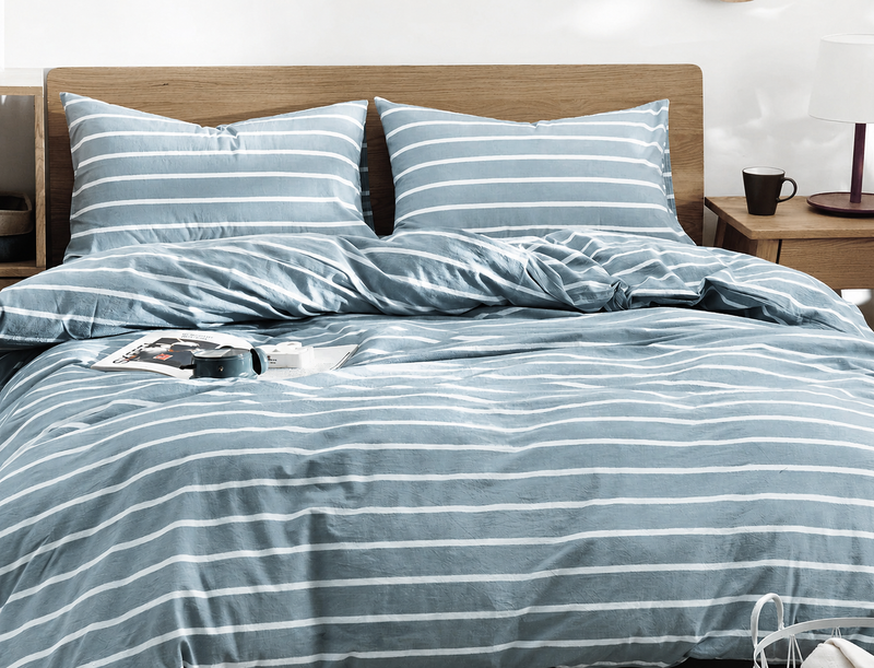 Parure Copripiumino Tinto Filo BLUE LINES Letto Ferrari Matrimoniale Azzurro Polvere