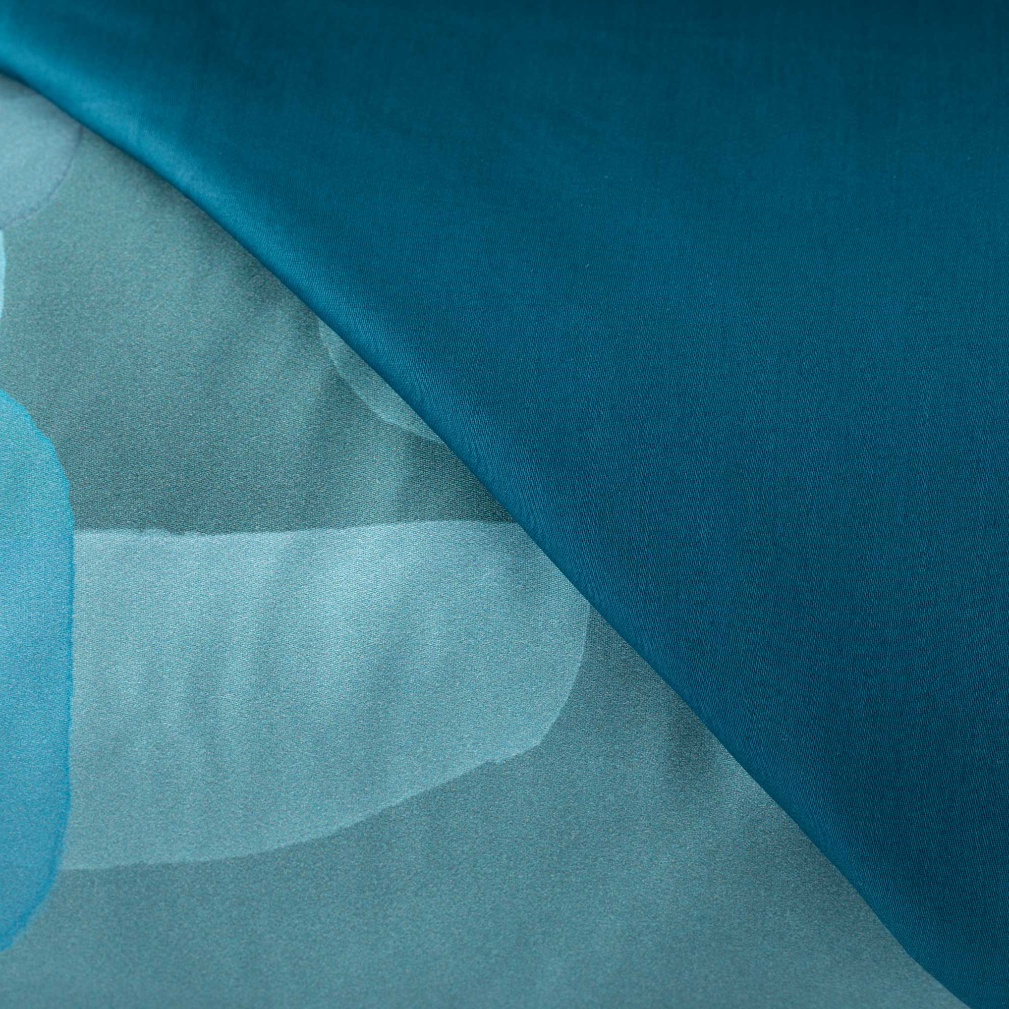 Completo Lenzuola Copriletto Raso 300TC Stampa Digitale Aqua Letto Reevèr