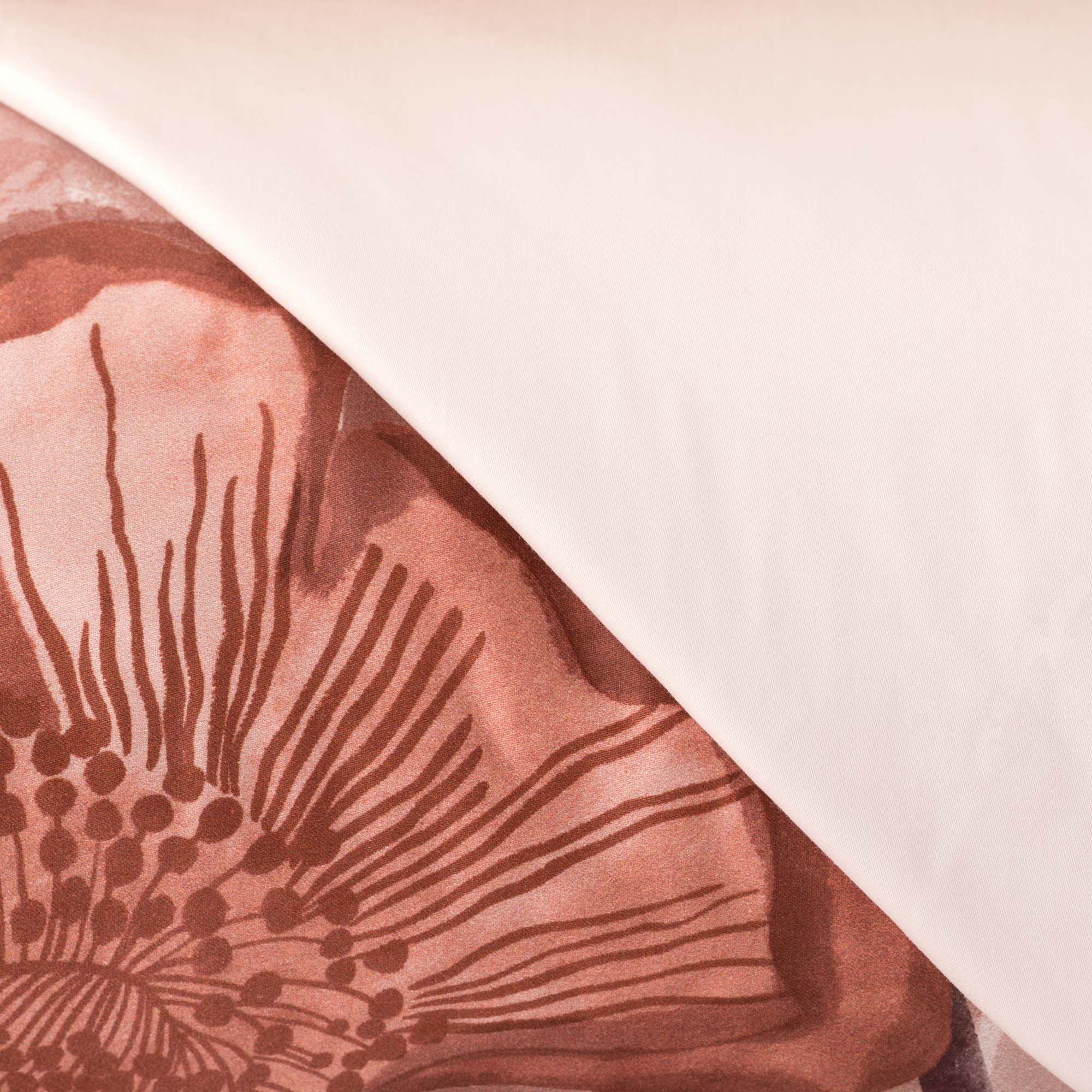 Completo Lenzuola Copriletto Raso 300TC Stampa Digitale Keira Letto Reevèr