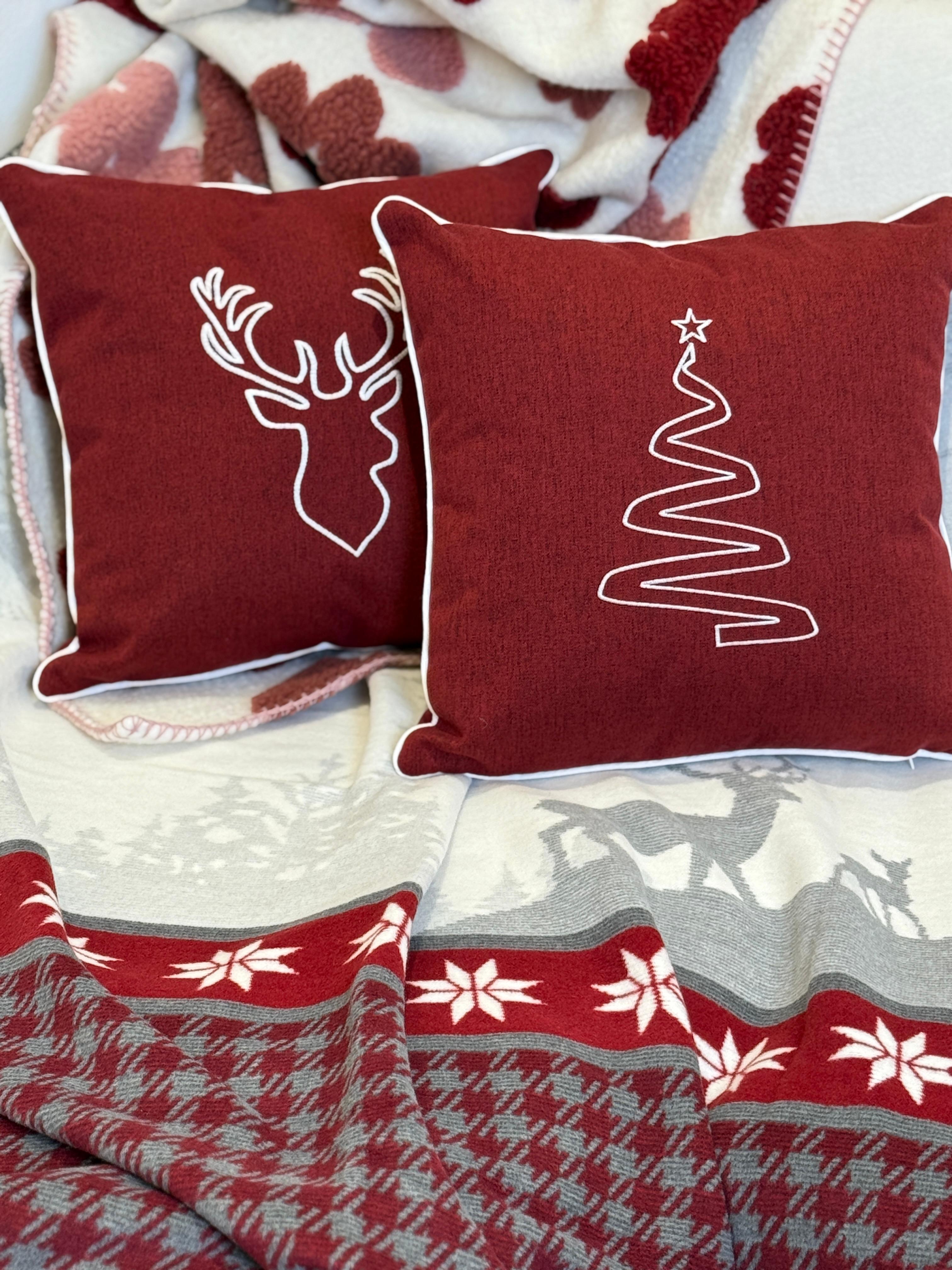 Cuscino Arredo Piping Christmas Reindeer Soggiorno Moreali Tessile Casa