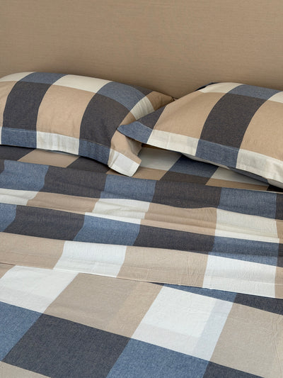 Completo Lenzuola Tinto Filo BLUE SQUARES Letto Ferrari