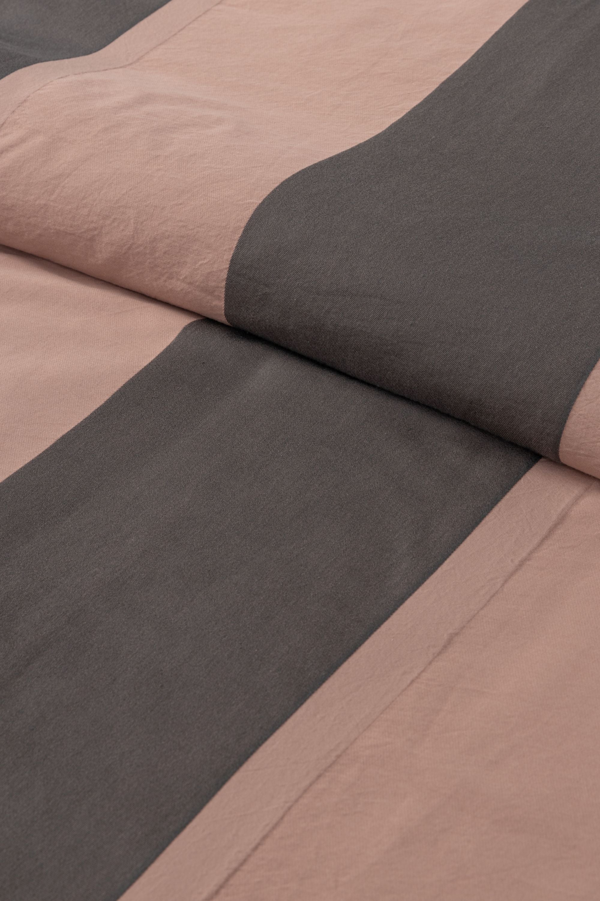 Parure Copripiumino Tinto Filo RIGONE Letto Sisu Matrimoniale Rose Retro/Dark Grey