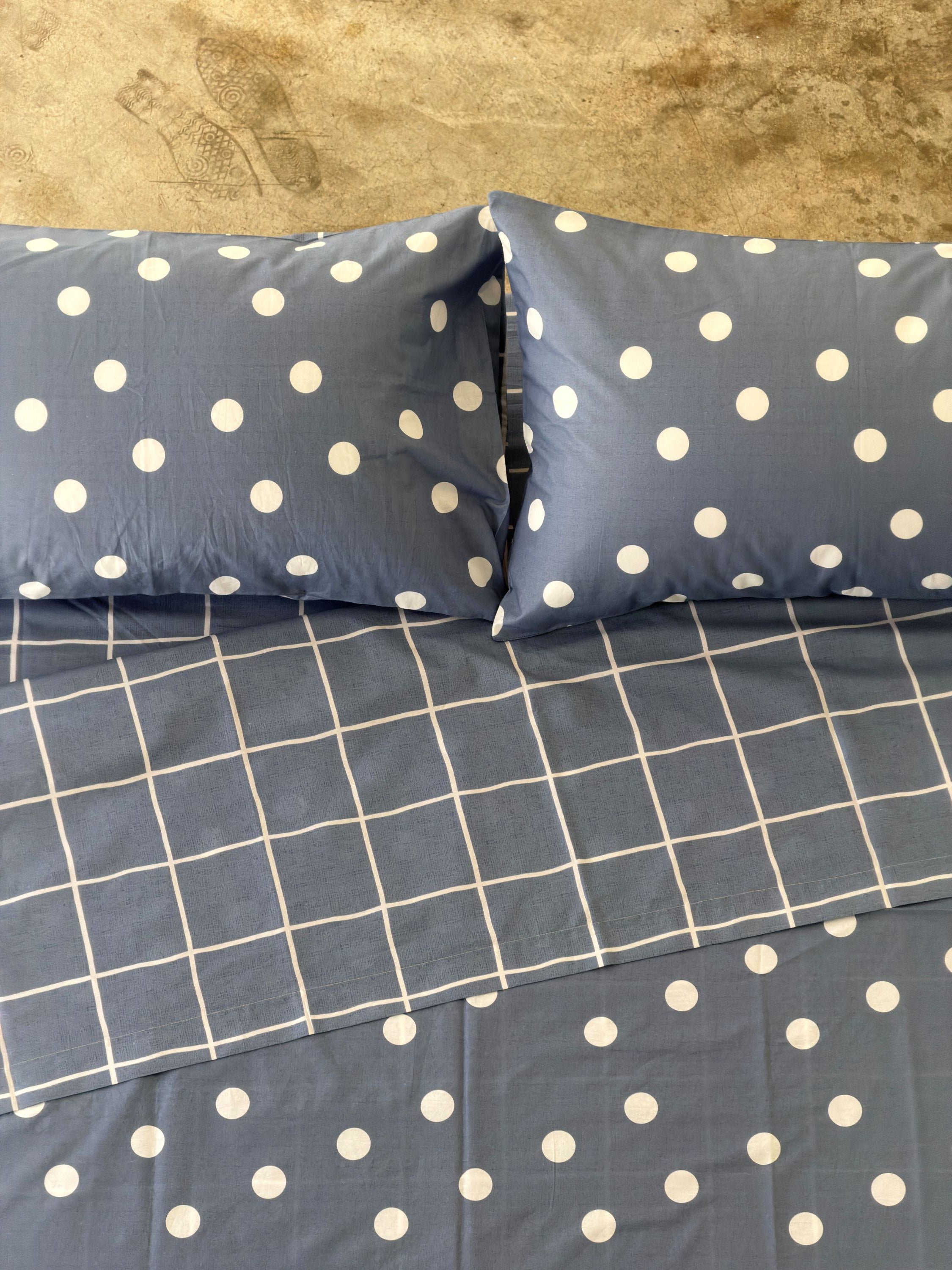 Completo Lenzuola Copriletto Pois-Quadri EASY Letto Moreali Tessile Casa