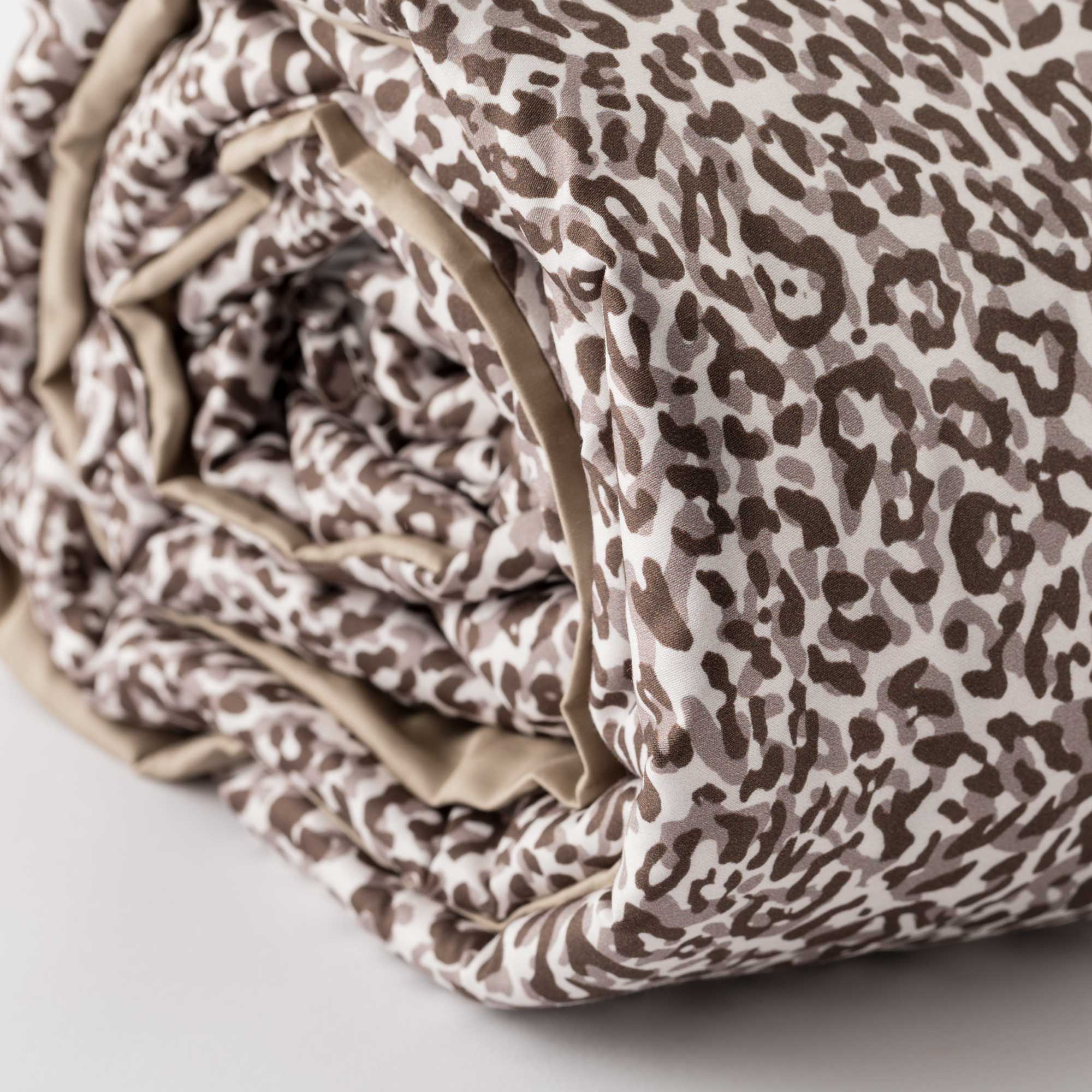 Parure Copripiumino Raso 300TC Stampa Digitale Dama Letto Reevèr