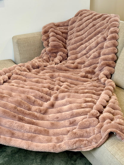 Plaid Pelliccia INTRECCI Soggiorno Maryplaid 140 x 180 Rosa Tenue